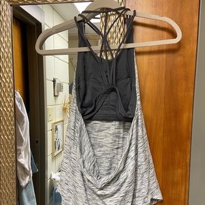 Lululemon top with built in bra